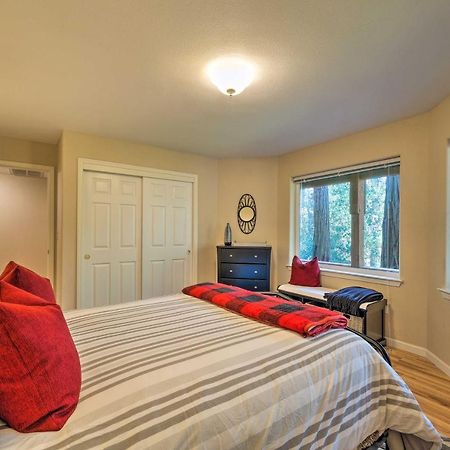 Convenient Apt With Fire Pit About Half-Mi To Lake! Гровленд Экстерьер фото