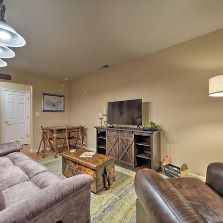 Convenient Apt With Fire Pit About Half-Mi To Lake! Гровленд Экстерьер фото