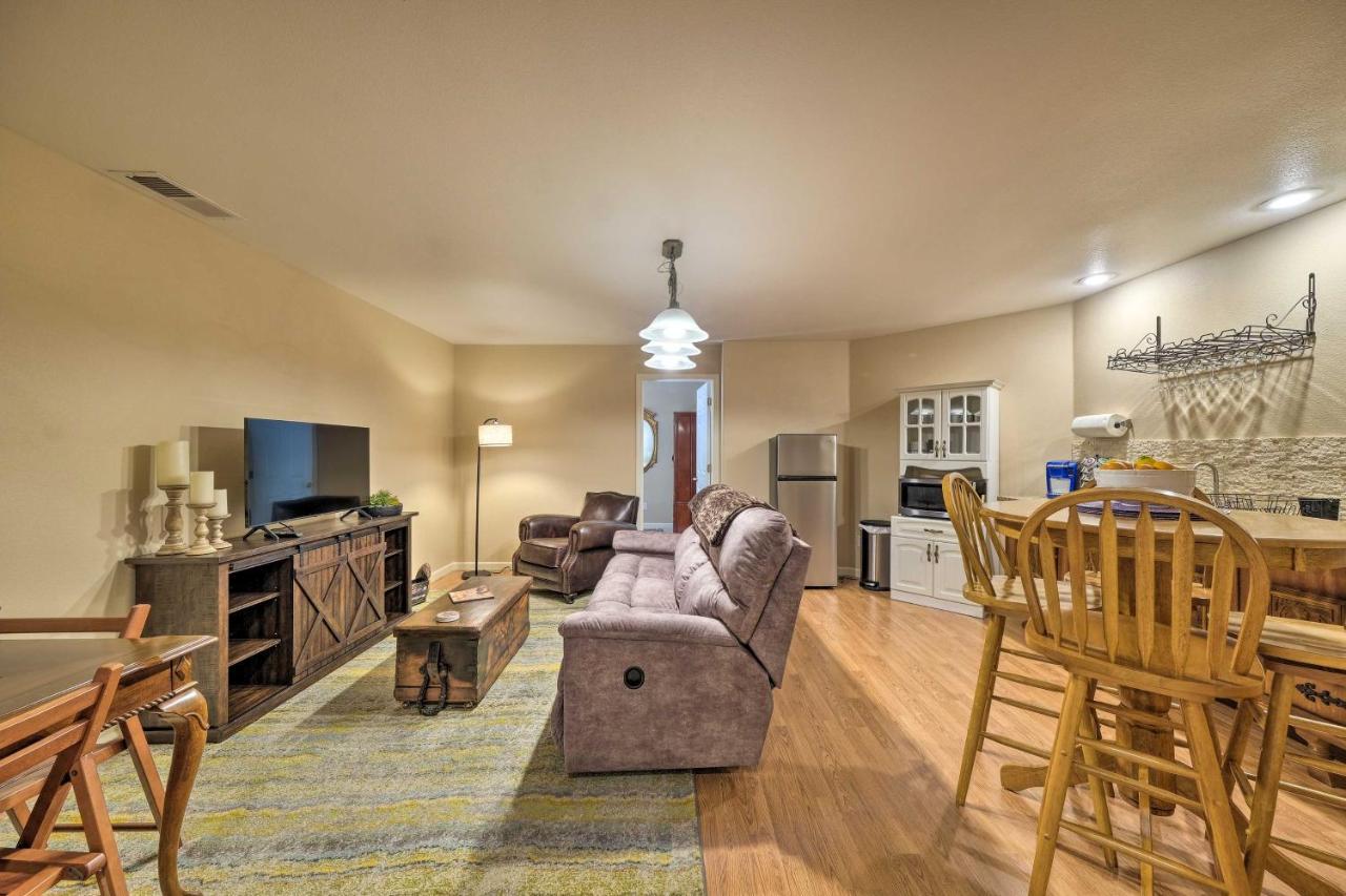Convenient Apt With Fire Pit About Half-Mi To Lake! Гровленд Экстерьер фото