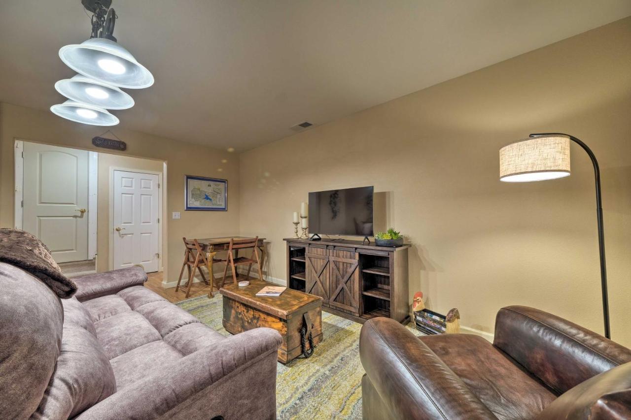 Convenient Apt With Fire Pit About Half-Mi To Lake! Гровленд Экстерьер фото